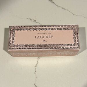 Laduree macaron box